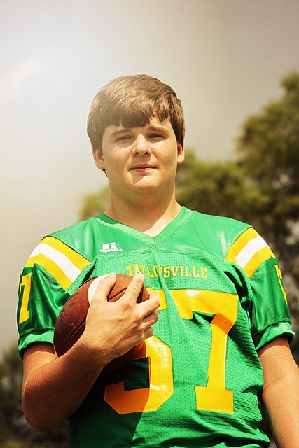 背后运球过 背后运球过